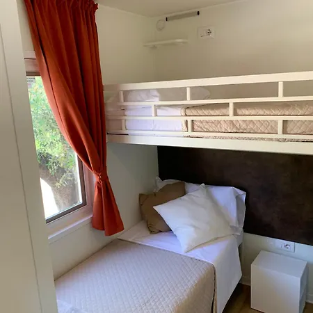 Campeggio Della Colombaia Padenghe sul Garda Room photo
